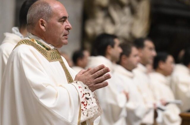 Nombran a Monseñor Luigi Cona como Nuncio Apostólico en El Salvador